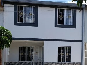 Código: 1033 - Casa 504 Mz Y Villas de Navarra